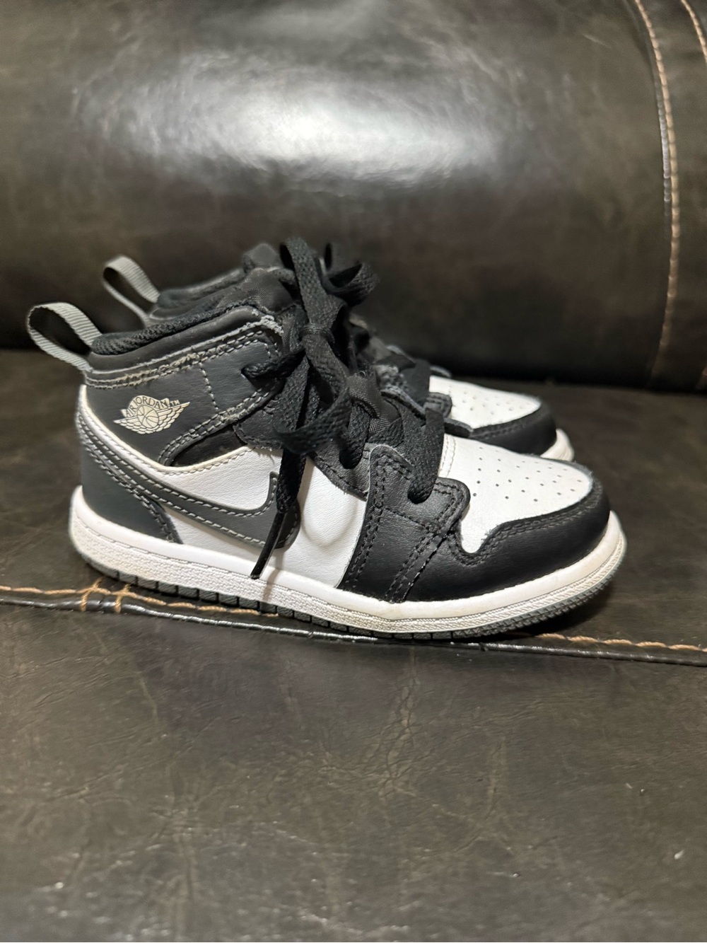 Nike Kids High-Top Sneakers in Black and White